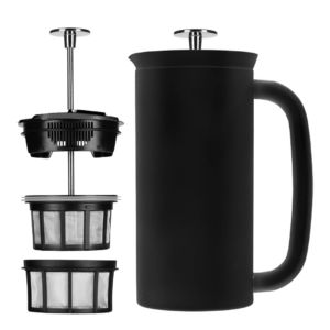 Espro P7 stempelkande i sort rustfrit stål, med dobbelt mikrofilter. Kanden har en glat og cylindrisk form med et robust håndtag i samme stålfarve. Dobbeltfilteret består af to finmasket filterenheder, der sikrer en filtreret og ren brygning af kaffe. Dette elegante design er perfekt til præsentation og holdbarhed.