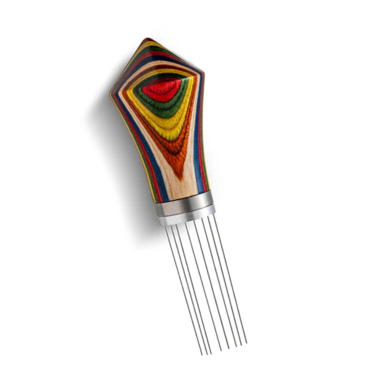 Pesado WDT-værktøj med træhåndtag i flerfarvet design, set fra siden.