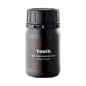 Et sort, gennemsigtigt teglas med sort låg fra Teministeriet Youth Te. På etiketten står "Youth – Ayurveda Holistic Care," og teen inden i er synlig gennem glasset. Emballagen har et minimalistisk og elegant design.