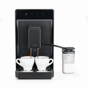 Wilfa Volo Automatic brygger to kopper kaffe samtidig, med frisk mælk tilsluttet via den eksterne mælkebeholder.