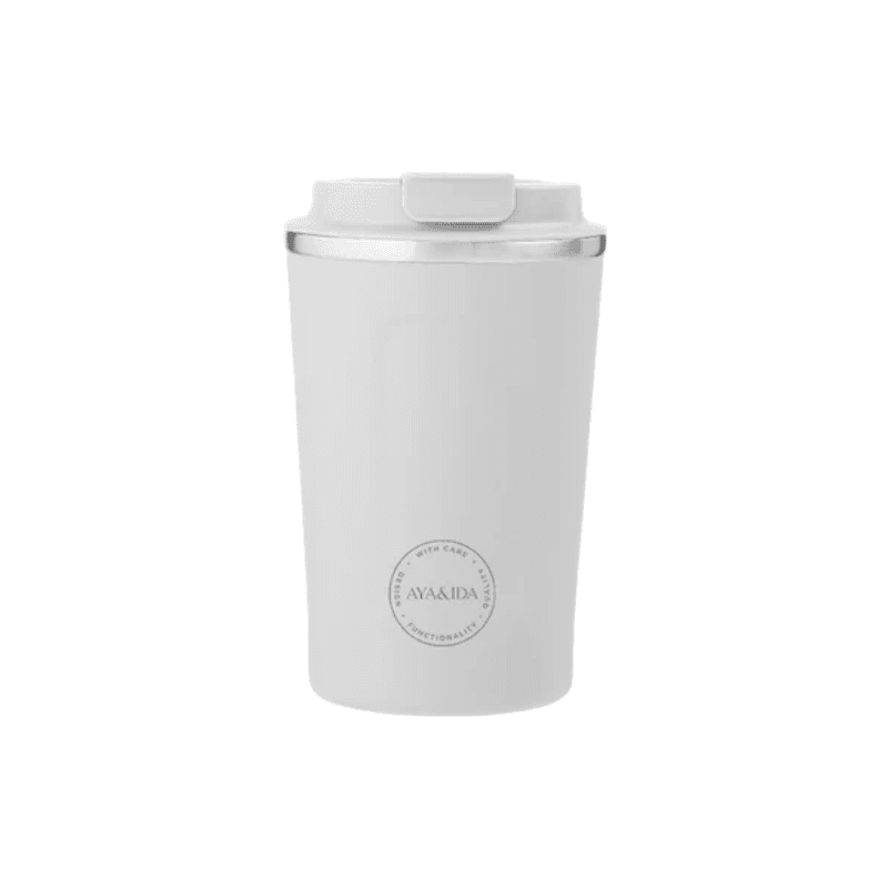 AYA&IDA Cup2Go termokrus i mat vinterhvid finish med sølvkant og kliklåg, fotograferet forfra på hvid baggrund for et rent produktbillede.