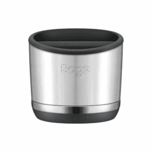 Sage The Knock Box 20 i rustfrit stål med sort gummikanter til opsamling af kaffegrums.