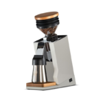 Eureka Single Dose Pro 65 kaffekværn i hvid med 45 g hopper, doseringskop og elegant kompakt design.