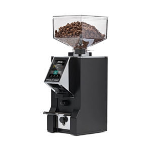 Eureka Specialita Smart kaffekværn i sort med touchdisplay, bønnebeholder og justerbar portafilterholder.